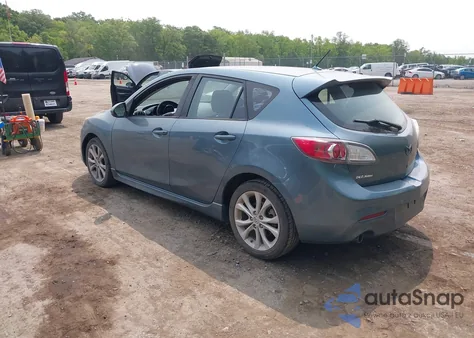 2010 Mazda Mazda3 S Sport z USA, uszkodzony, nr VIN JM1BL1H57A1307134